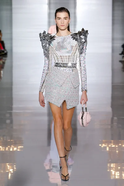 Look 51